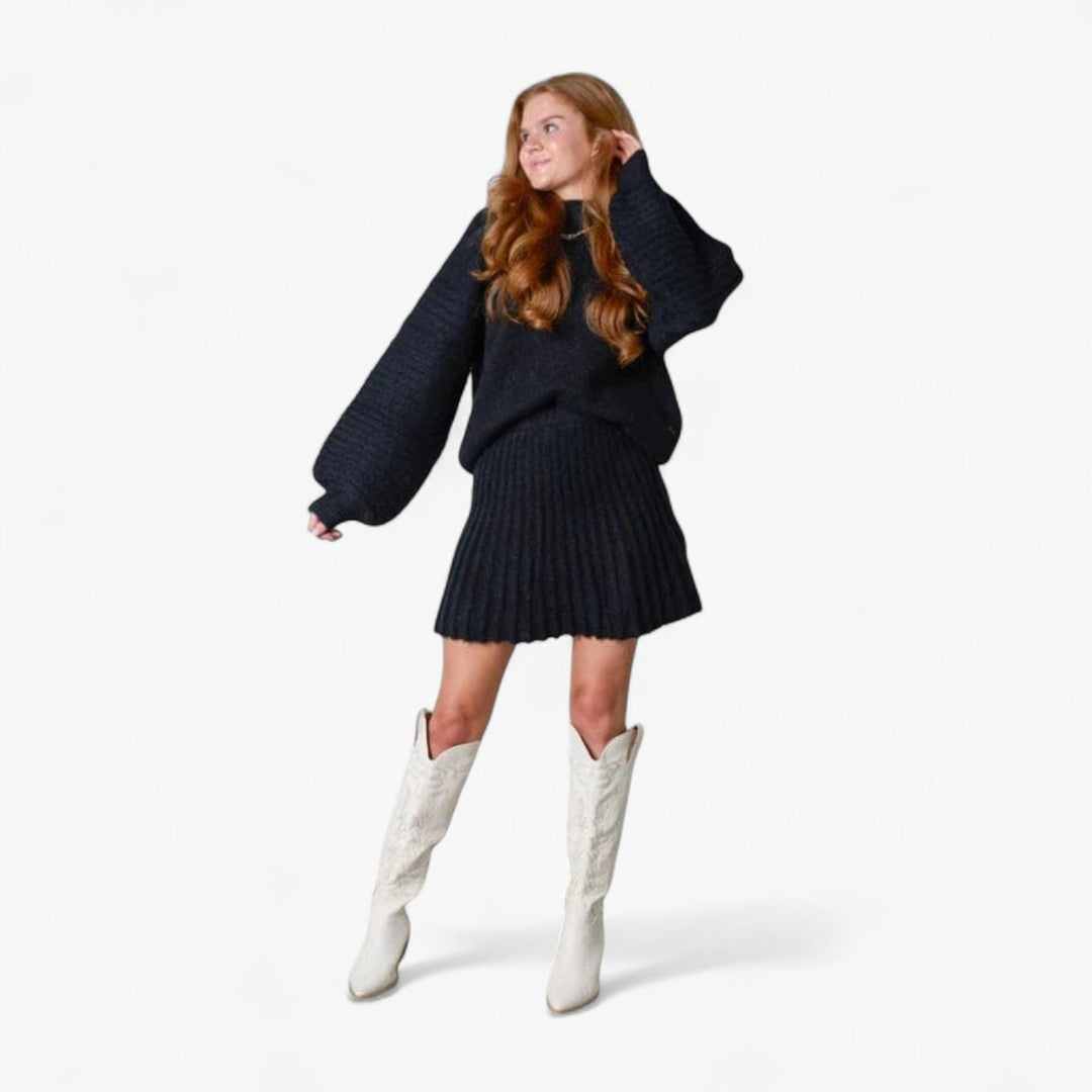 Jace & Rose Pleated 2-Piece Outfit Set Elegant Modern Style for Women